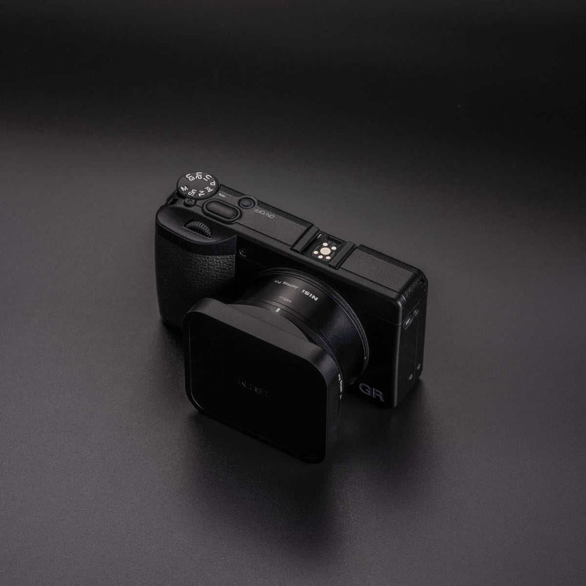 Kit NiSi Magnétique JetMag Pro pour Ricoh GR IV - Avec adaptateur 49mm + Pare-soleil et bouchon de protection magnétique