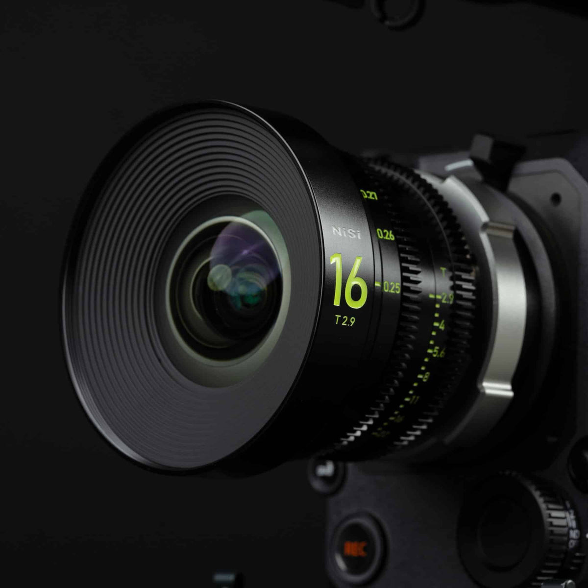 Objectif Cinéma NiSi Grand Format 65 PRIME 16mm T2.9 (Monture PL)